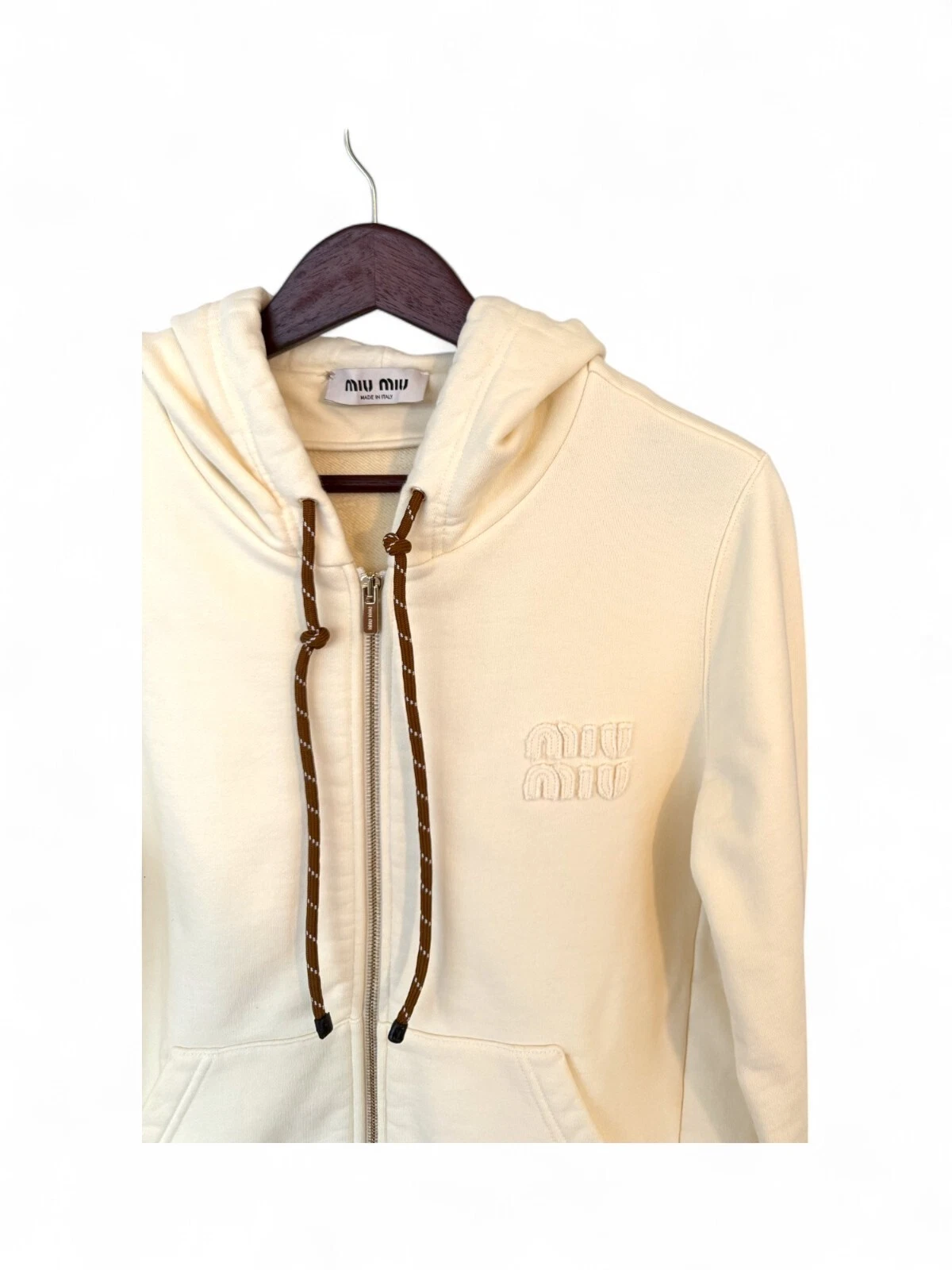 MIU MIU Felpa con cappuccio MiuMiu Cream FW24 L Prezzo al dettaglio: $2111