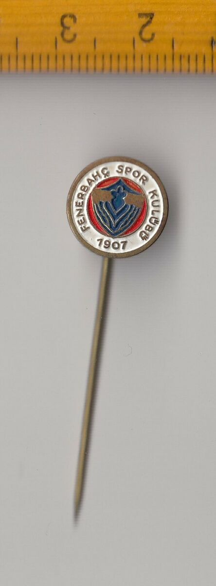 CZECH SK SLAVIA PRAHA & TURKEY BESIKTAS BJK 1903 FOOTBALL SOCCER CLUB PIN  BADGE