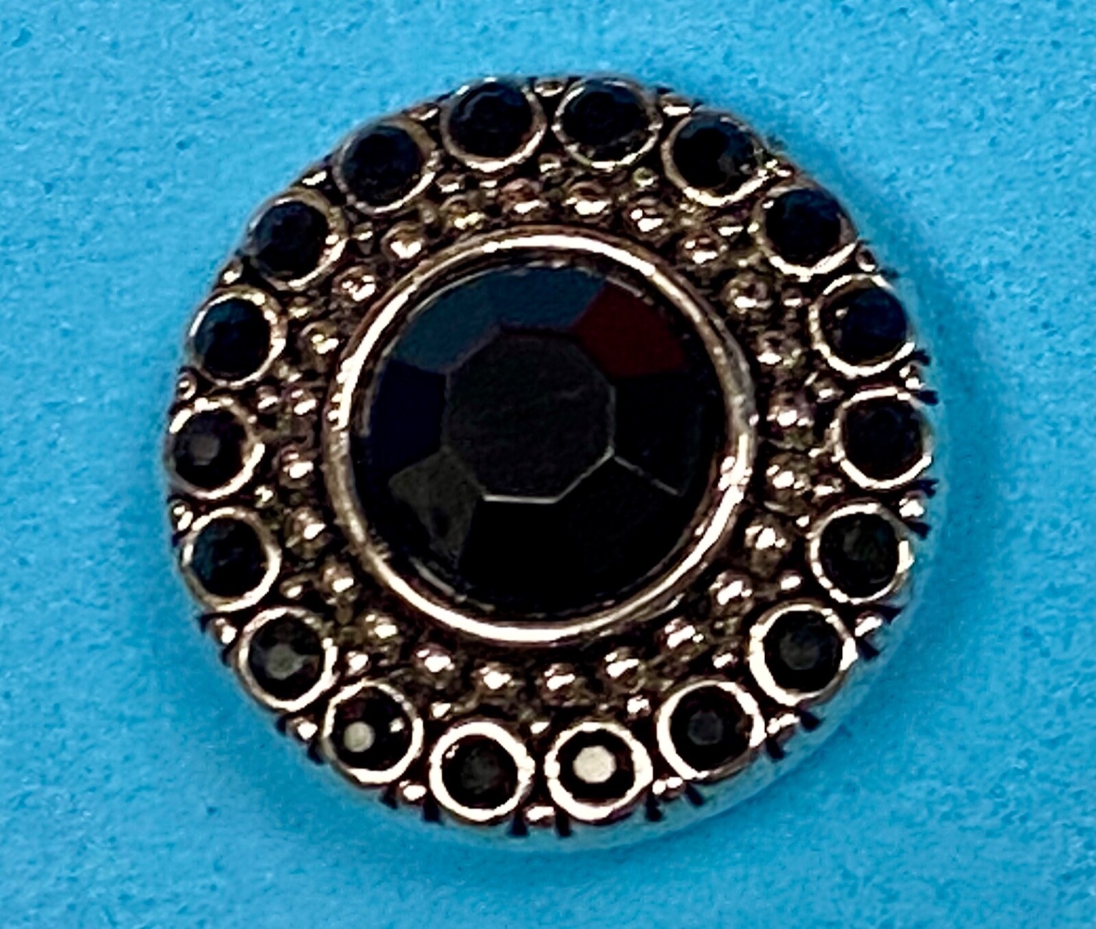 Picture 1 of 6