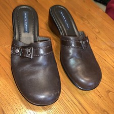 Tommy Hilfiger Women's Brown Leather Wedged Shoes Size 7.5M