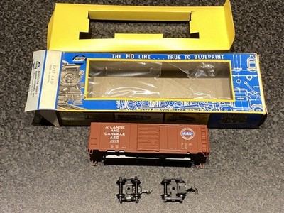 AHM H0 Güterwagen US Boxcar Atlantic & Danville, frühe Version