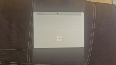Microsoft Surface Go 2 M3-8100Y 8GB RAM 128GB