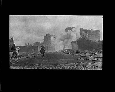 Aftermath,San Francisco earthquake,fire,California,CA,Arnold Genthe,1906 4