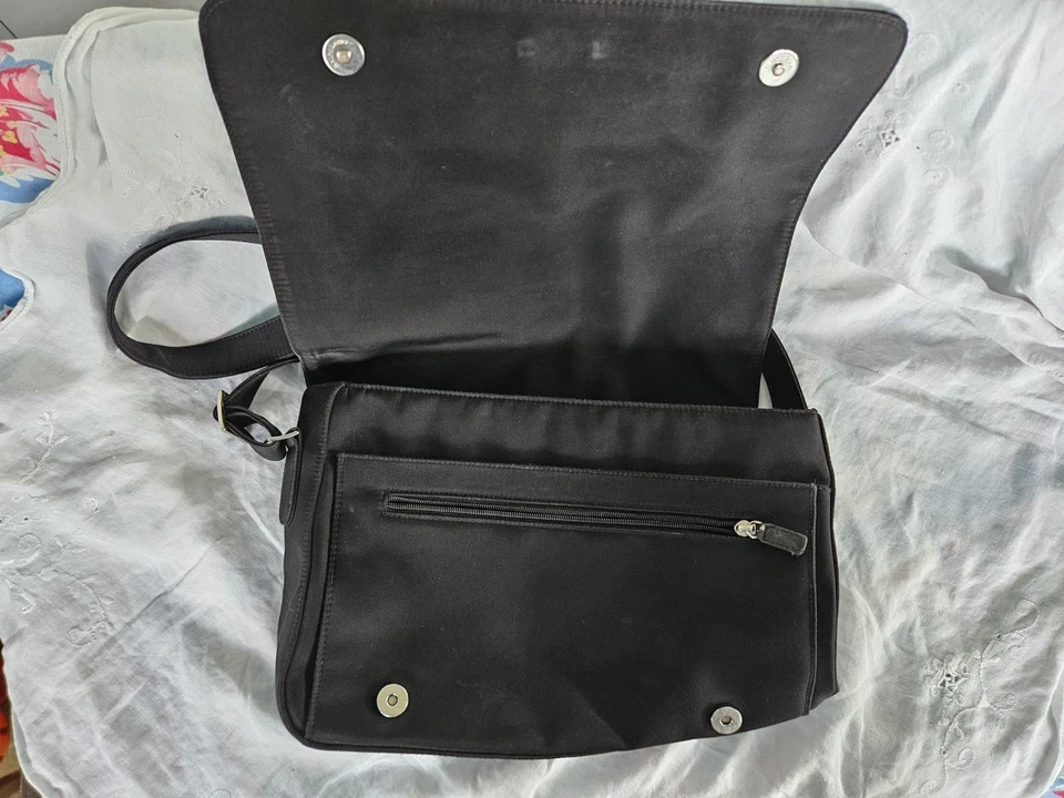 Bolso mensajero Ralph Lauren de lona negro Foto 2 de 4