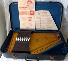 1965 VTG SILVERTONE AUTOHARP BY OSCAR SCHMIDT 36 STRING WITH CARRYING CASE