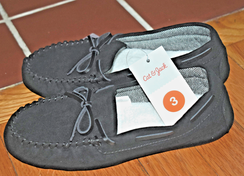 NEW Cat & Jack Boys SLIPPERS Lionel Moccasin Slippers Size 3 Black