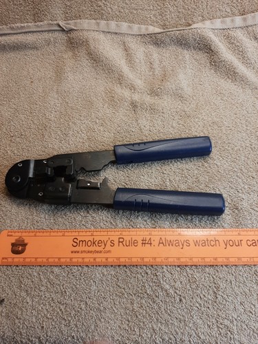Hand Crimping & Network Tool For 8P8C Use, w/ Cable Cutting & Stripping - Picture 7 of 7