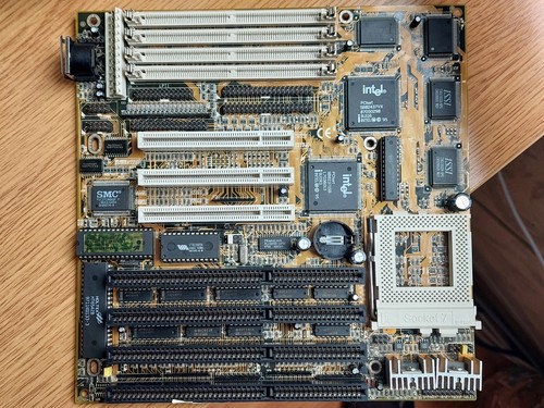 Acorp 5VX2 Socket 7 Intel PCIset SB82437VX/SB82371SB Baby AT Vintage Motherboard - 第 1/24 張圖片