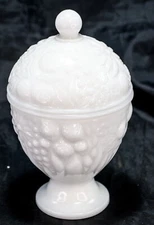 VTG Avon Milk Glass Egg Shaped Compote-Jewelry-Candy Dish Floral-w/Lid