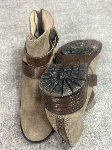 BOC Born Harness Classic Casual Party Style Soft Boot Back Heel Zip Woman Size 8 - Picture 10 of 13