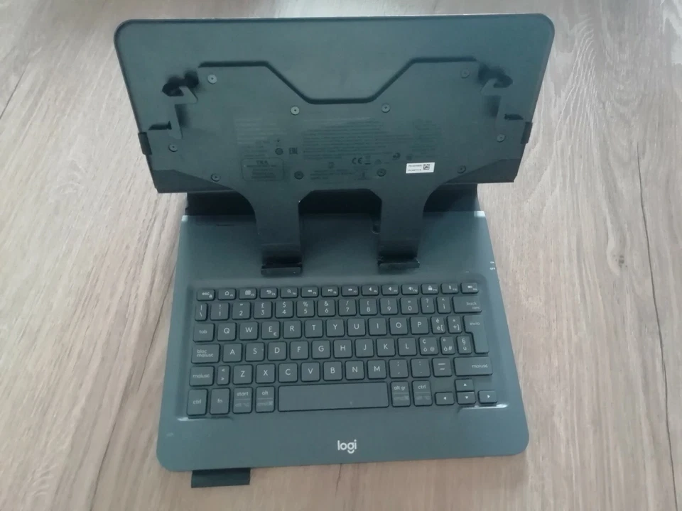 Logitech Universal Folio Custodia Tastiera Bluetooth  Cover IPAD 2019 - Immagine 2 di 2