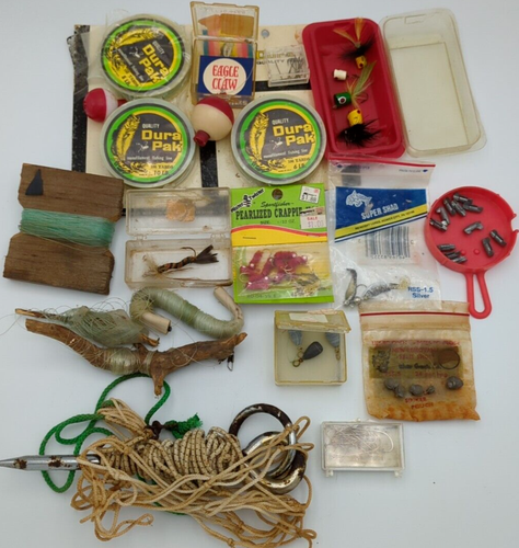 Lote de 72+ piezas de Señuelos de Pesca de Colección Plantilla Popfly Shad Ganchos Sinkers Monofilamento Red Bobs