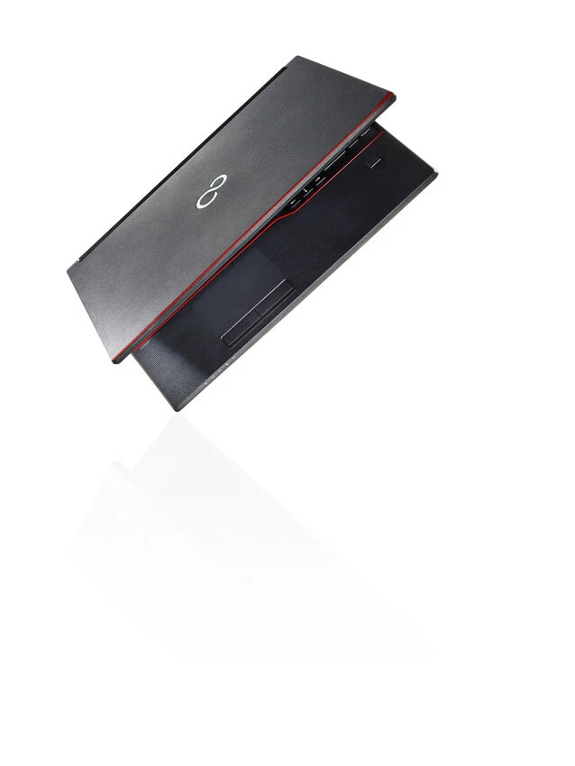 Fujitsu LIFEBOOK E554 Intel Core i5 4210M 15,6 " Fino 16 GB RAM 2 TB SSD Win 11 - Immagine 4 di 4