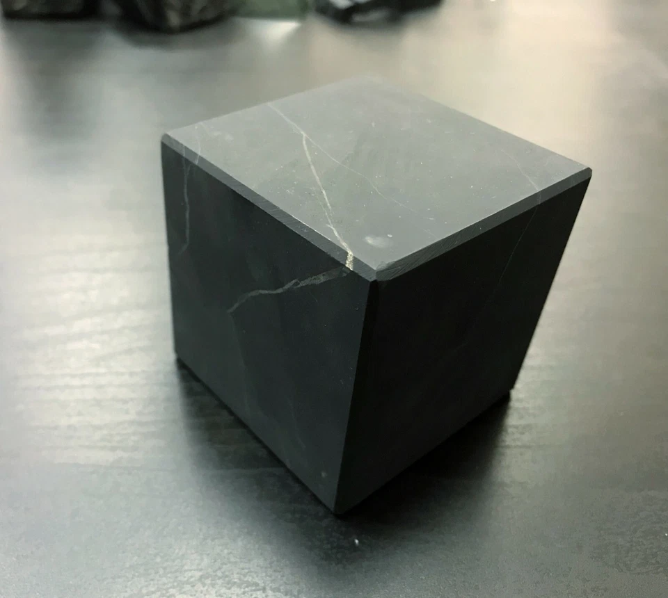 Сube Shungite sin pulir 70x70 mm 2,75 pulgadas protección EMF para el hogar Rusia Foto 3 de 3