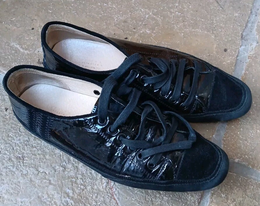 Zapatillas deportivas Emma Hope Plimsolls negras charol y gamuza 37 UK 4