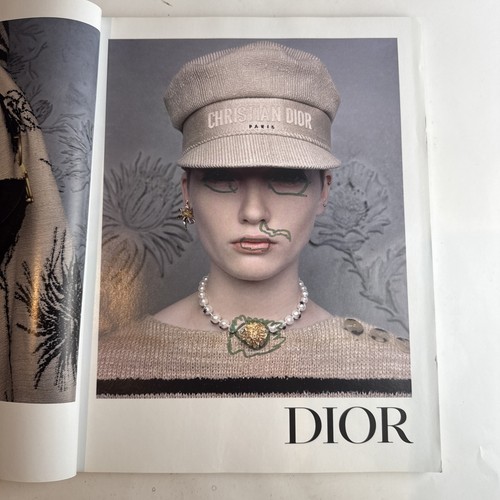 British Vogue April 2020 Jodie Comer Fashion Photography Couture Special - Foto 4 di 8