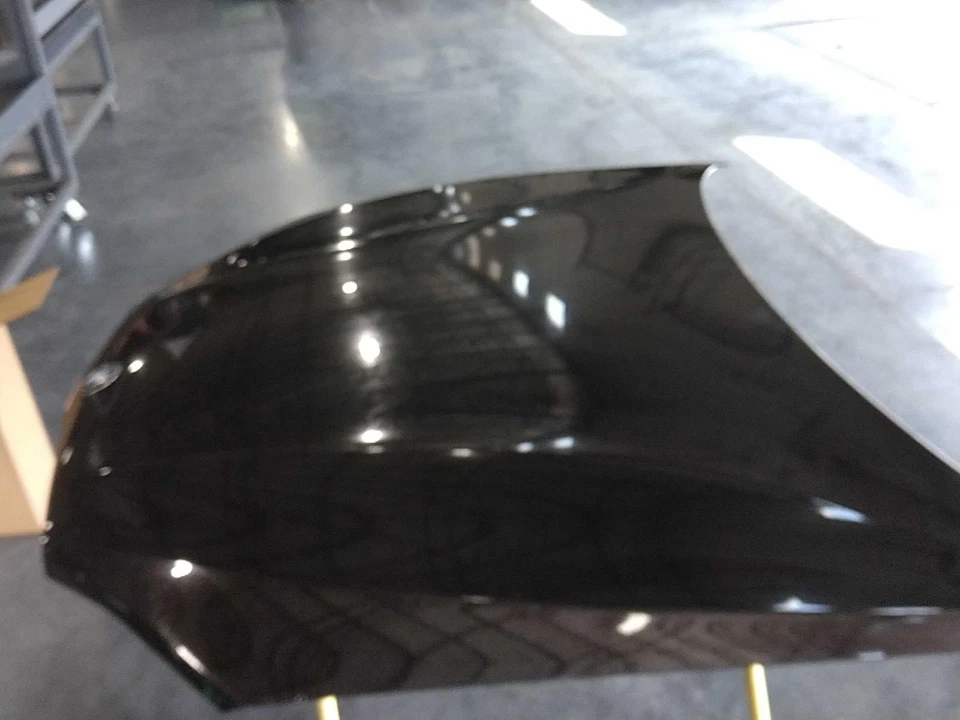 Capó usado se adapta a: BMW X5 2015 grado A Foto 2 de 4