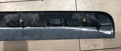 LDV MAXUS V80 PASSENGER LEFT REAR DOOR LIGHT TRIM PANEL - Picture 5 of 5