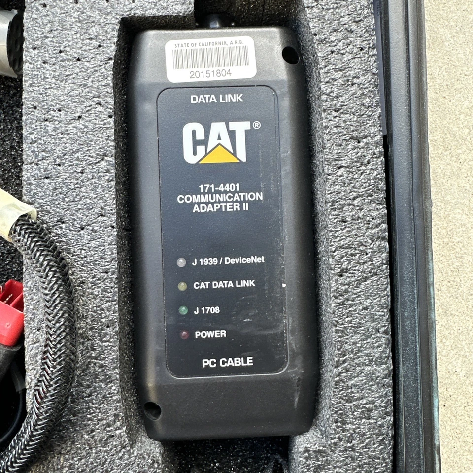 CATERPILLAR CAT 171-4401 COMMUNICATION ADAPTER II WITH ACCESSORIES No Manual - Image 2 of 4
