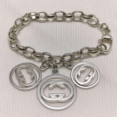 Authentic Gucci Interlocking Circle Chain Bracelet Silver Authentic Gucci Interlocking Circle Chain Bracelet Silver
