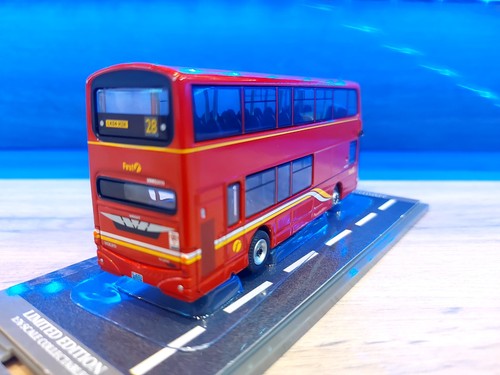 Corgi OM41211 Volvo Wright Eclipse Gemini 10,1m First London Wandsworth 28 - Bild 5 von 21