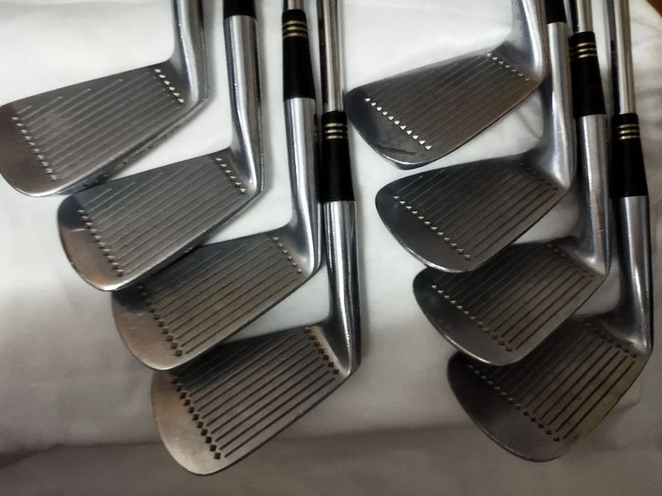 MacGregor Muirfield 20th Iron Set 8pcs 3-pw VELOCITIZED 300 Flex S - Image 3 of 4