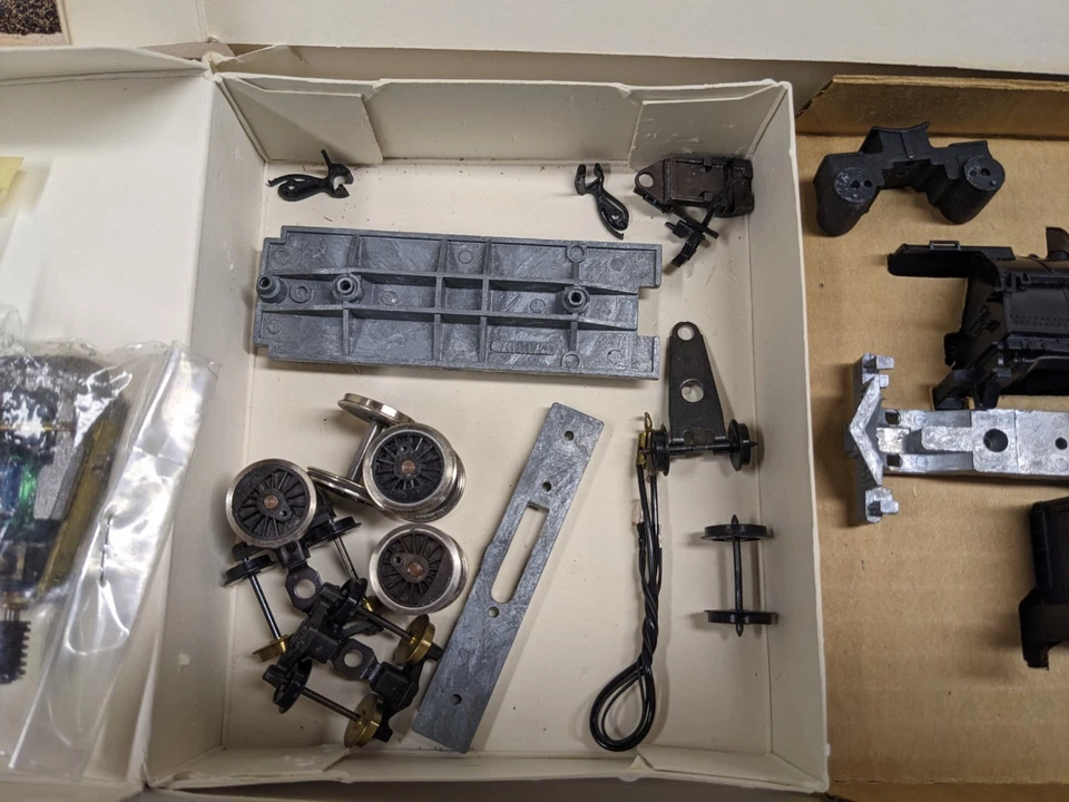 HO Mantua/Tyco 2-8-2 Camel Back steam locomotive new - Image 4 of 4