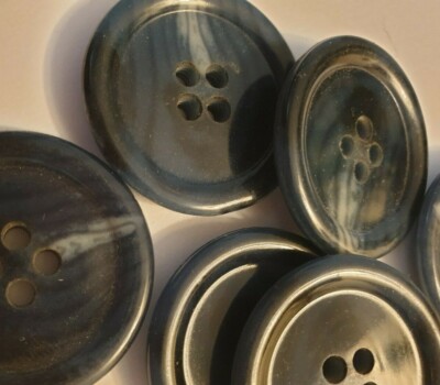 6 x marine weiß verschmiert flach 4-Loch Kunststoffknöpfe 30mm breit, Jacken Jersey