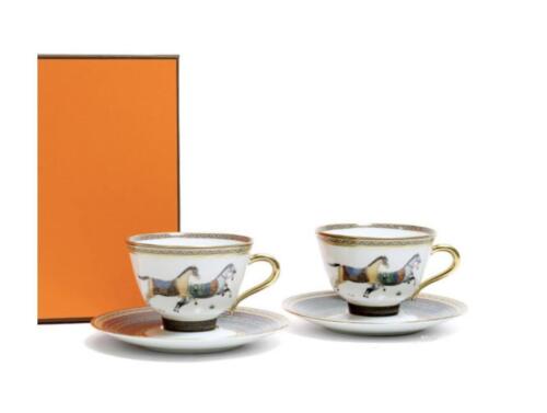 Lot tasse à thé et soucoupe Hermes Cheval d'Orient n°5330 - Porcelaine à motif cheval - Photo 1 sur 6