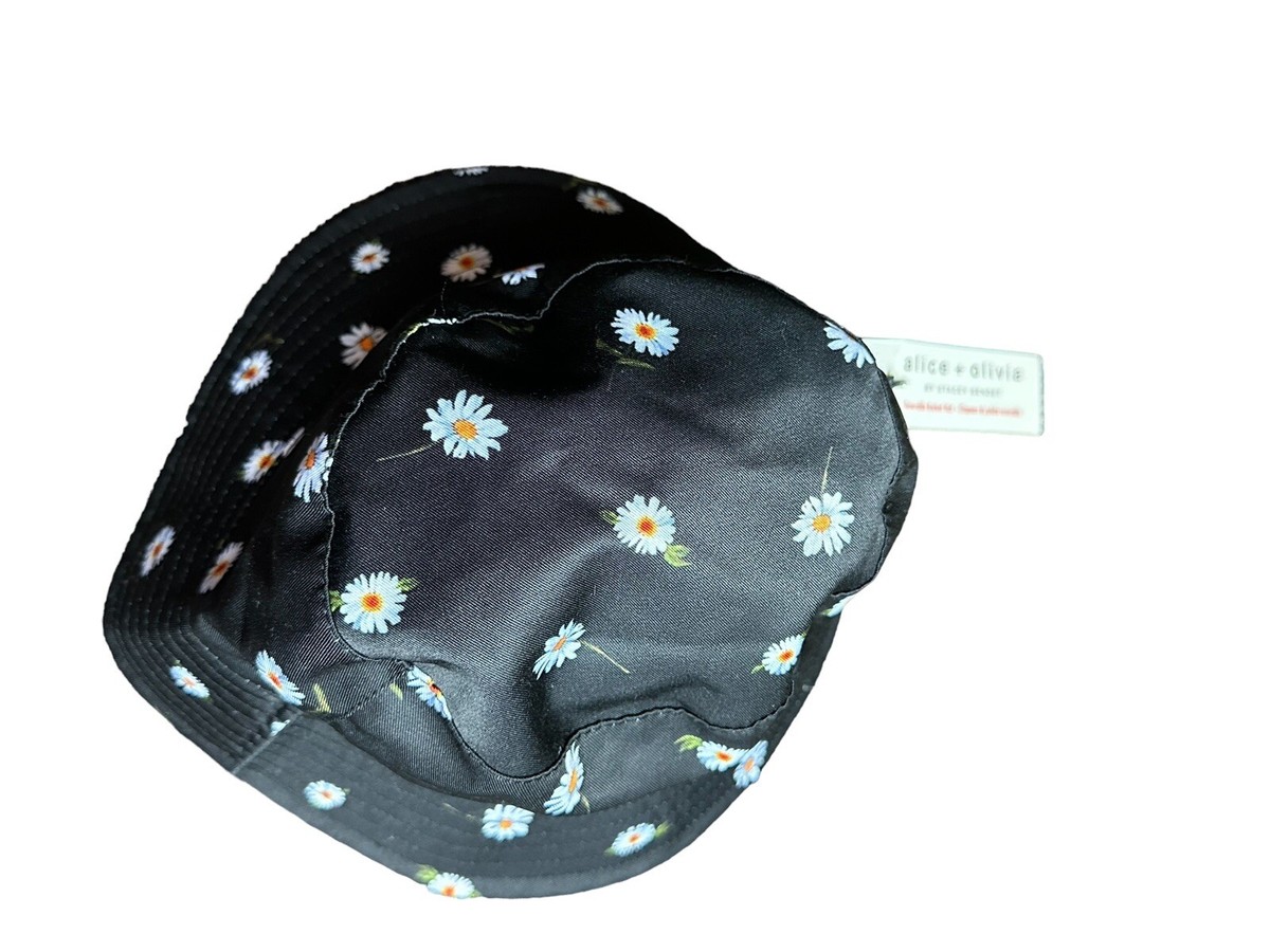 Alice + Olivia AO X FABFITFUN Reversible Daisy Print Bucket Hat One Size AO X FABFITFUN REVERSIBLE DAISY BUCKET HAT | Mercari main image 3