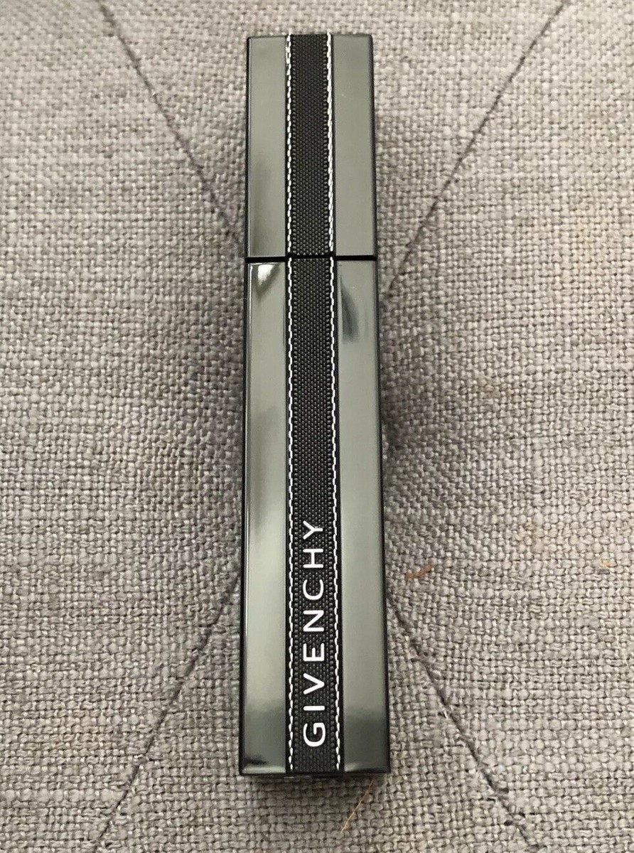Givenchy Noir Interdit Lash Extension Effect Mascara (Dark Red)