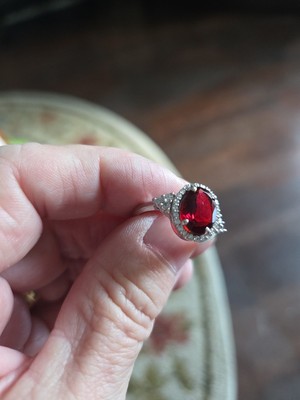 925 Sterling Silber Ring mit Laborgefertigtem Rubin und weißem Saphir, Größe 6,5