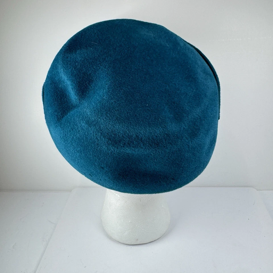 De Colección Hecho en Unión Fieltro Turbante Sombrero Verde Azulado Arco Estrás Clip 5.5 pulgadas EE. UU. Rugiente Años 20 Foto 4 de 4