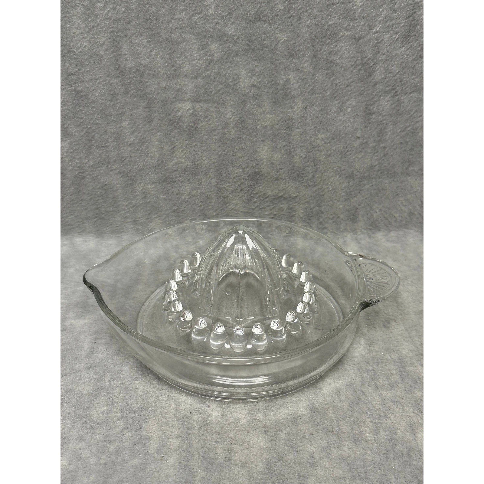 Italy VTG Glass Citrus Juicer Lemon Reamer Clear Pressed Glass Handle Spout