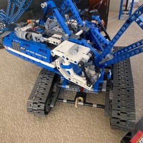 LEGO Technic 42042 Crawler Crane ASSEMBLED  WITH BOX AND INSTRUCTIONS