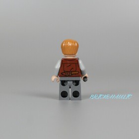 Lego Owen 75917 71205 (Owen Grady) Leather Vest Jurassic World Minifigure