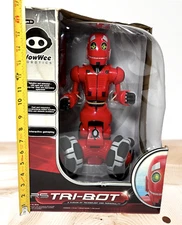 BIG 15" WowWee 2007 Red Robot RS Tri-Bot 8042 Talking, Moving- NEW *DAMAGED BOX