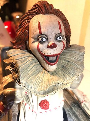 Gallery Diorama Pennywise-in-a-Box 