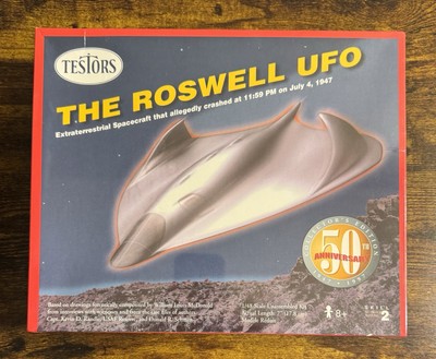 Testor #555 Roswell UFO 50th Anniversary Flying Saucer Kit 1:48