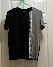 Abercrombie Kids 2 Tone Black  Grey Logo Tape Short Sleeve Tee Shirt Size 15/16