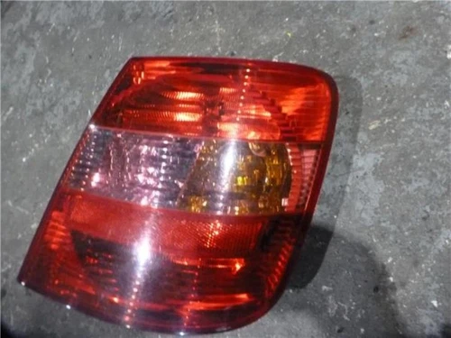0046823705 Piloto Trasero Derecho para FIAT STILO (192) * 101486 - Foto 2 di 3