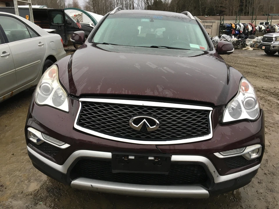 17 INFINITI QX50 Radiator - Image 3 of 4