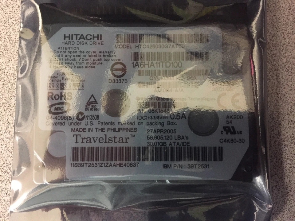 HITACHI 30 GB 4200 RPM IDE PATA 1.8" (HTC426030G7AT00) Internal Hard Drive  - Image 2 of 3