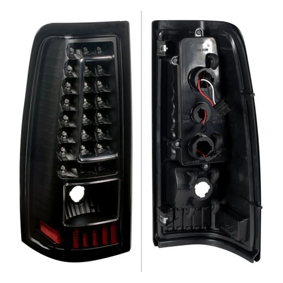 Luces traseras LED Spyder en forma de C negras transparentes para 03-07 Chevy Silverado 1500/2500 Foto 3 de 4