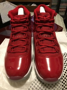 jordan 11 red size 9