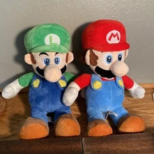 2021 Super Mario and Luigi Plush Set Good Stuff Basic Fun 12 inches