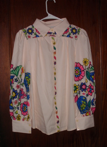 Vintage Look Hippy Mod Retro Pink Blouse with Flowers on Sleeves & Trim Medium