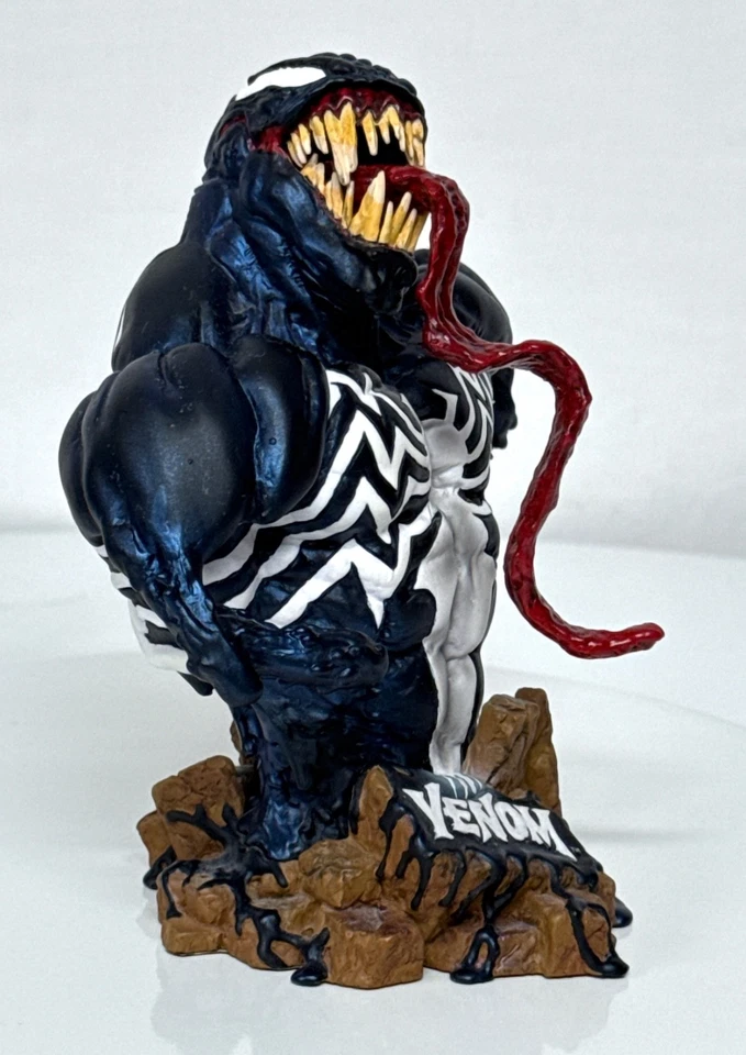 VENOM - Estatua - Art Asylum’s Rogues Gallery - Certificado numerado - 2003 Foto 4 de 4