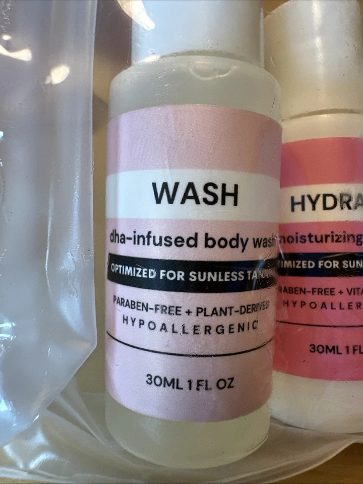 Kit de mantenimiento de bronceado en aerosol AVIVA Labs tamaño de viaje lavar, hidratar, extender, preparar Foto 2 de 4