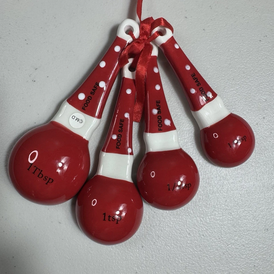 Jolly Jar Cucharas Medidoras Navidad Papá Noel 4 piezas. set de Gibson Home Foto 2 de 4